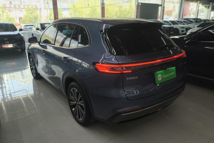 Used Geely Galaxy Xingjian 7 EM-i 2025 120km Flagship Edition Exterior 2