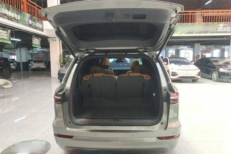 Used Li Auto ONE 2021 Extended-Range 6-Seater Version Trunk