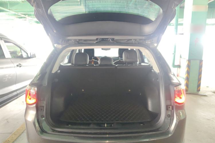 Used Jeep Compass 2017 200T Automatic Family Edition
