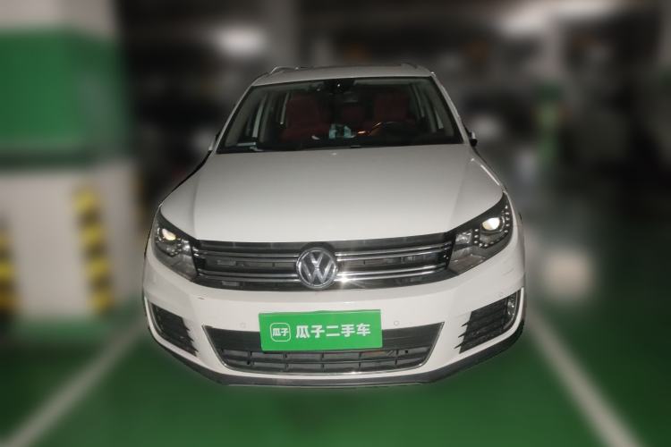 Used Volkswagen Tiguan 2015 2.0 TSI Automatic All-Wheel Drive Flagship Edition Front