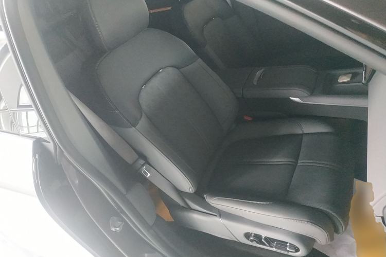 Used Zeekr 7X 2025 75 kWh Rear-Wheel Drive Intelligent Driving Version
