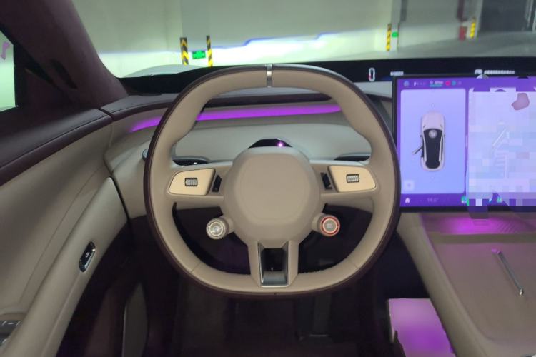 Used Xiaomi Auto YU7 2025 Ultra-Long Range High-Performance All-Wheel-Drive Max Edition
