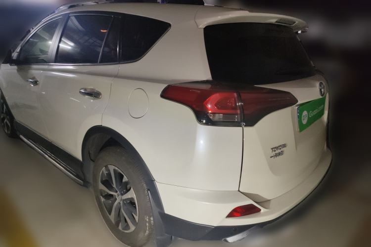 Used Toyota RAV4 2016 2.0L CVT Two-Wheel Drive Fashion Edition China V Standard