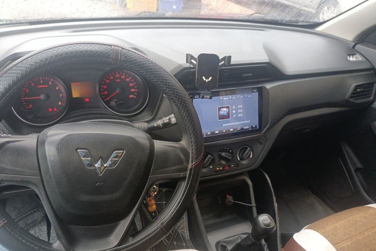 Used Wuling Hongguang 2019 1.5L S Base Version L2B
