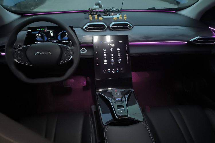 Used Dongfeng Aeolus Mage 2024 Honor Edition 1.5T Fashion Model
