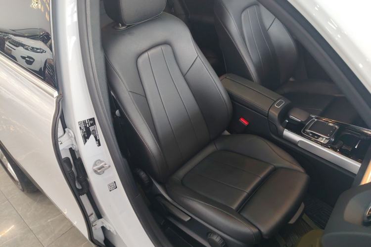 Used Mercedes-Benz GLB 2020 GLB 200 Dynamic Edition Right Front Seat