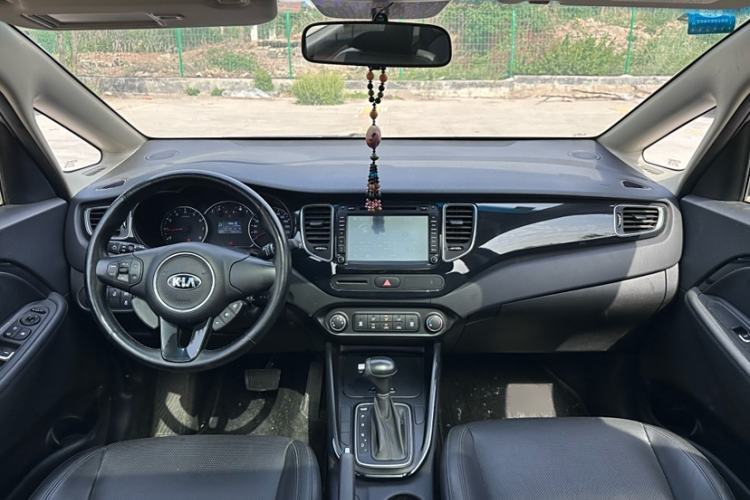 Used Kia Carens 2013 2.0L 5-Seater Automatic Comfort Version China IV Standard