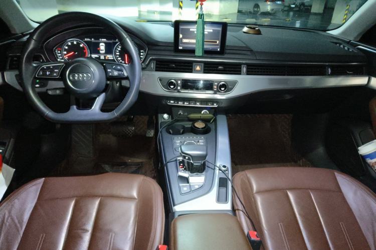 Used Audi A4L 2018 30th Anniversary Edition 45 TFSI quattro Individual Sport Edition
