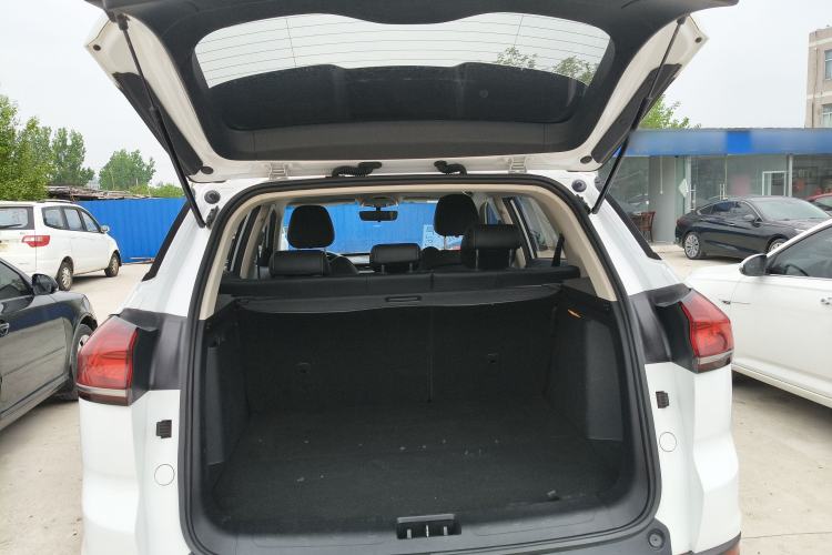 Used Geely Auto Emgrand X7 Sport 2020 1.8TD DCT Smart PRO Trunk