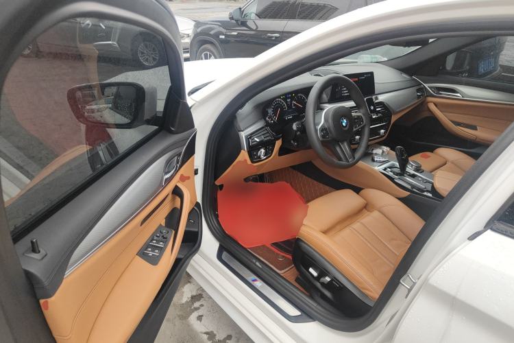 Used BMW 5 Series 2018 525i M Sport Package
