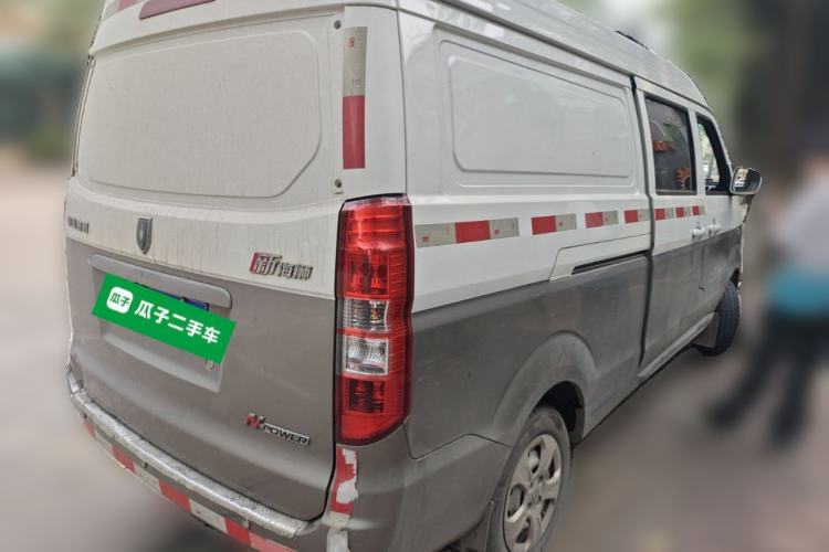 Used Jinbei New Hiace X30L 2021 1.5L Business Central Air-Conditioned Van China VI Standard SWC15M Rear Right 45 Deg