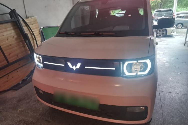 Used Wuling Hongguang MINIEV 2022 Macaron Premium Model – Lithium Iron Phosphate
