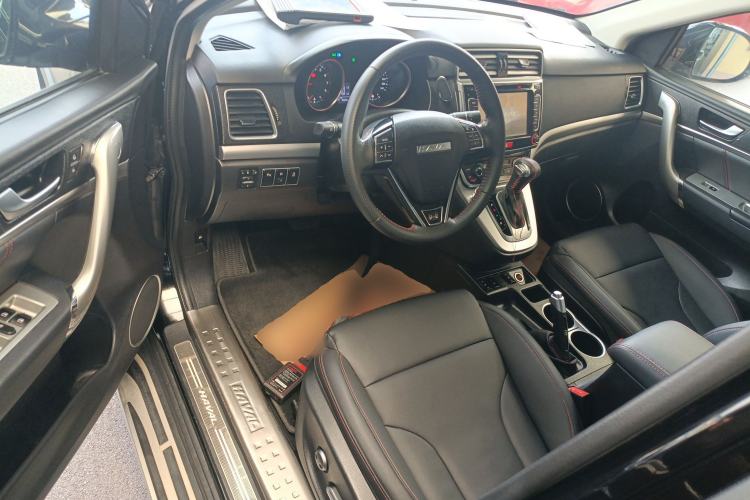 Used Haval H6 2015 Sport Edition 1.5T Automatic Two-Wheel Drive Luxury Model