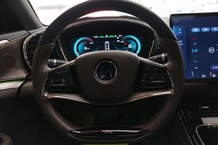 Used BYD Han 2020 EV Long-Range Luxury Model Steering Wheel