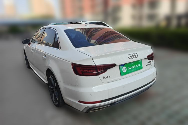 Used Audi A4L 2019 40 TFSI Fashion Edition China VI Emission Standard
