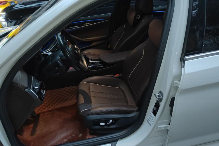 Used BMW 5 Series 2022 Restyled 525Li M Sport Package