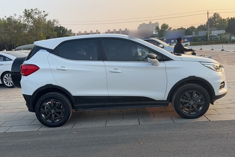 Used BYD Yuan New Energy 2019 EV535 Smart Connect Trendsetting Model