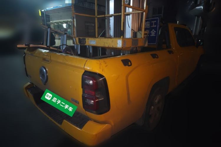 Used Great Wall King Kong Poer 2022 2.0T Manual Diesel Two-Wheel Drive Navigation Version with Long Bed – GW4D20M Rear Right 45 Deg