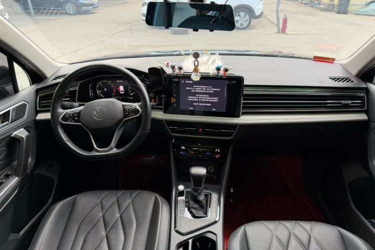 Used Volkswagen Tiguan L 2023 300TSI Automatic Two-Wheel Drive Smart Edition
