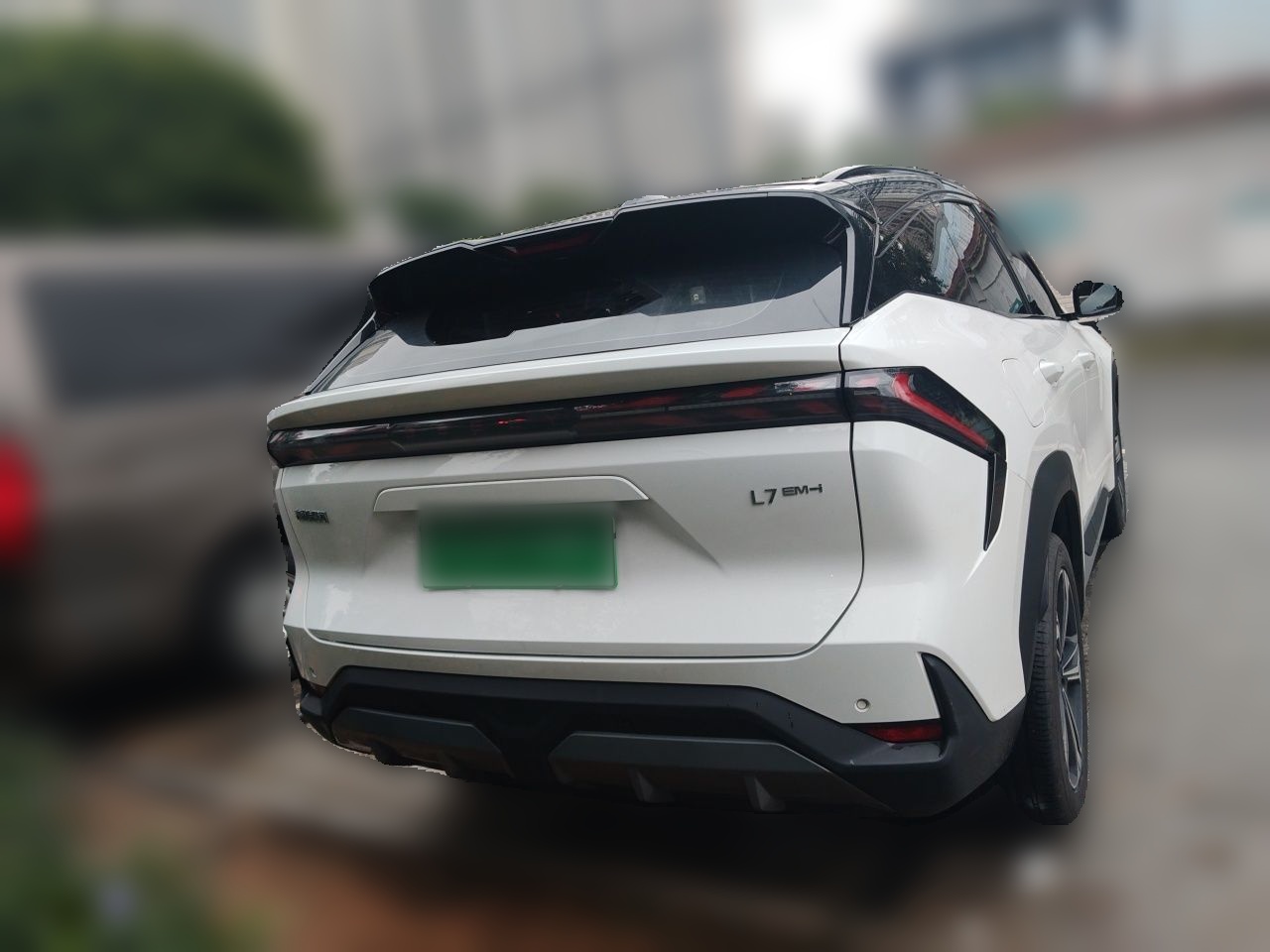 Geely Galaxy L7 2025 EM-i 115km Exploration+ Edition — снимка 5