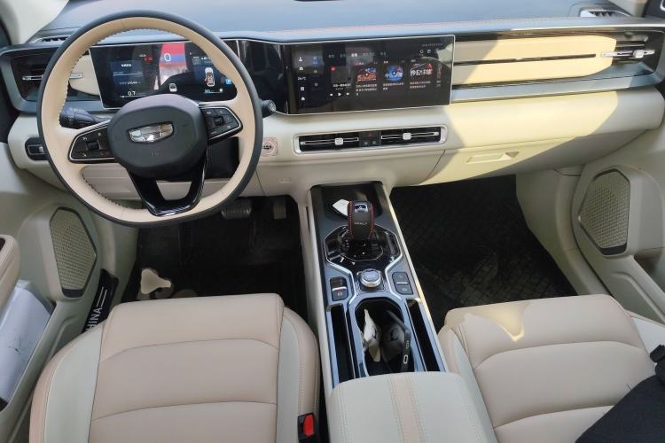 Used Geely Auto icon 2023 1.5TD Chocolate Smoothie Edition
