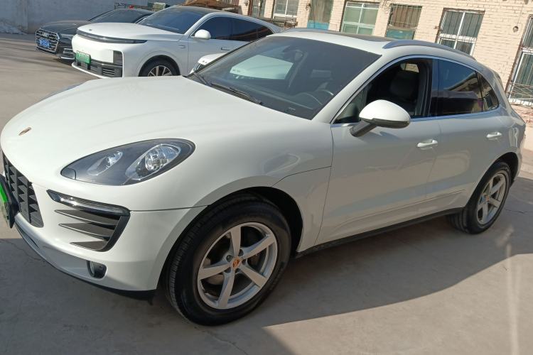 Used Porsche Macan 2014 Macan 2.0T
