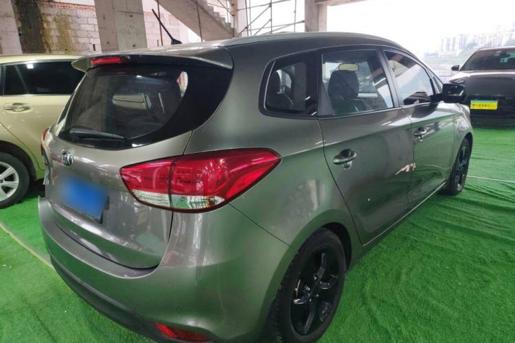 Used Kia Carens 2013 2.0L 7-Seater Automatic Comfort Edition China IV Standard