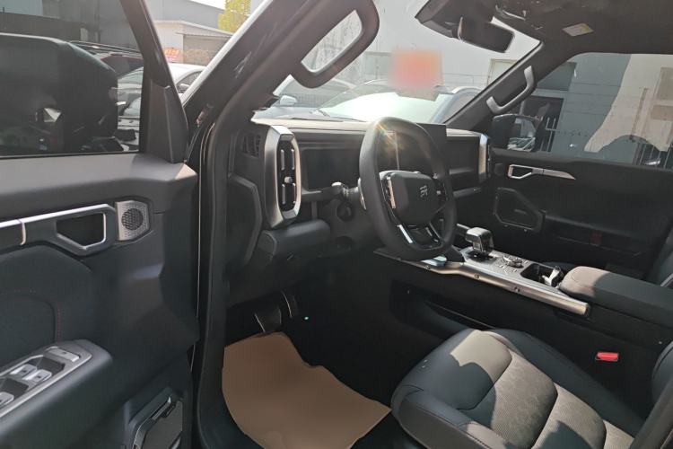 Used JETOUR Traveler 2023 2.0T All-Wheel Drive CrossPRO+ Driver Seat