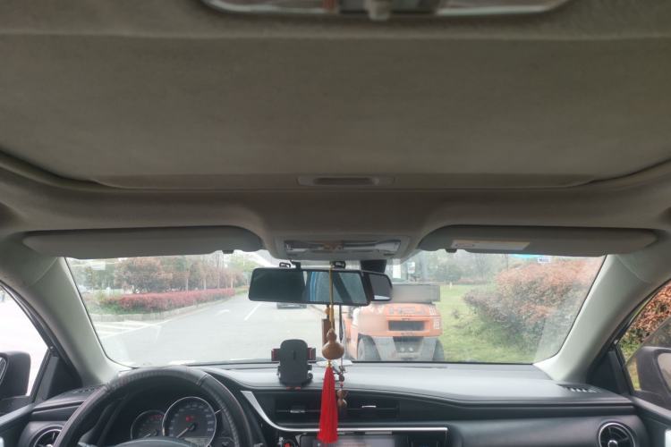 Used Toyota Levin 2017 Revised Version 185T CVT Elite Edition China VI Standard Headliner