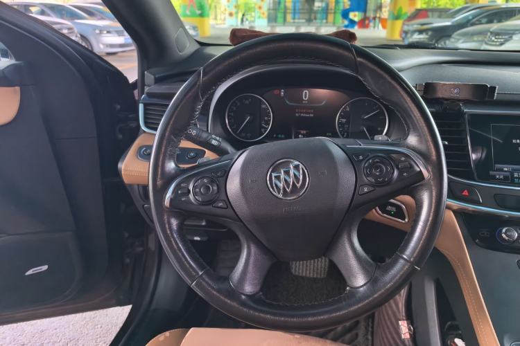 Used Buick LaCrosse 2016 28T Luxury Version