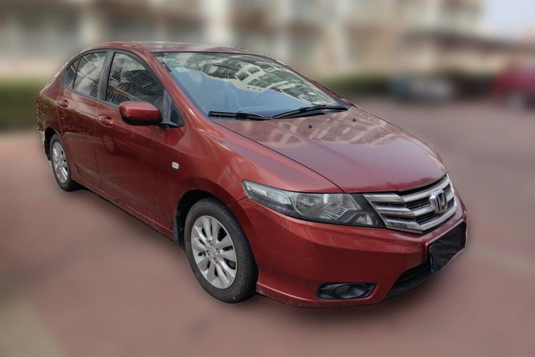 Used Honda City Classic 2012 1.5L manual Elite Edition Front Right 45 Deg