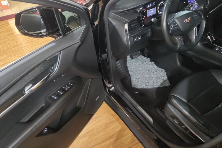 Used Cadillac XT5 2020 28T Luxury Version
