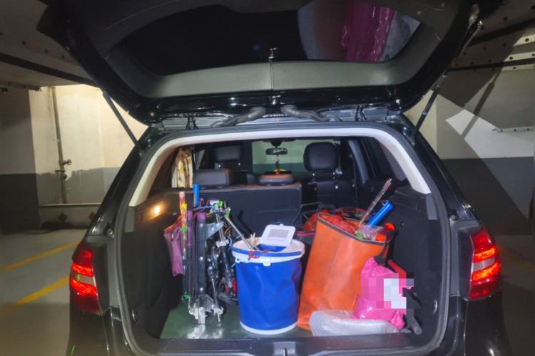 Used Mercedes-Benz B-Class 2012 B 180 Trunk