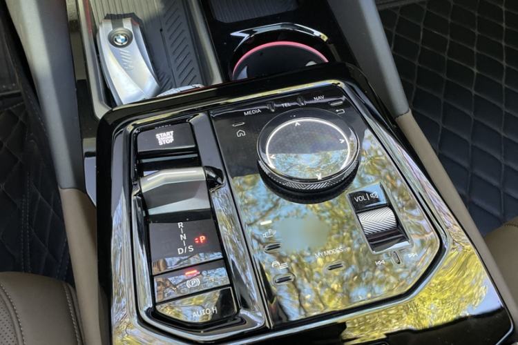 Used BMW 5 Series 2025 525Li Luxury Package