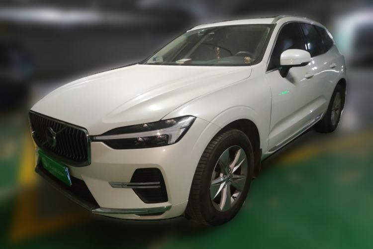 Used Volvo XC60 2022 B5 4x4 Zhiyi Luxury Edition