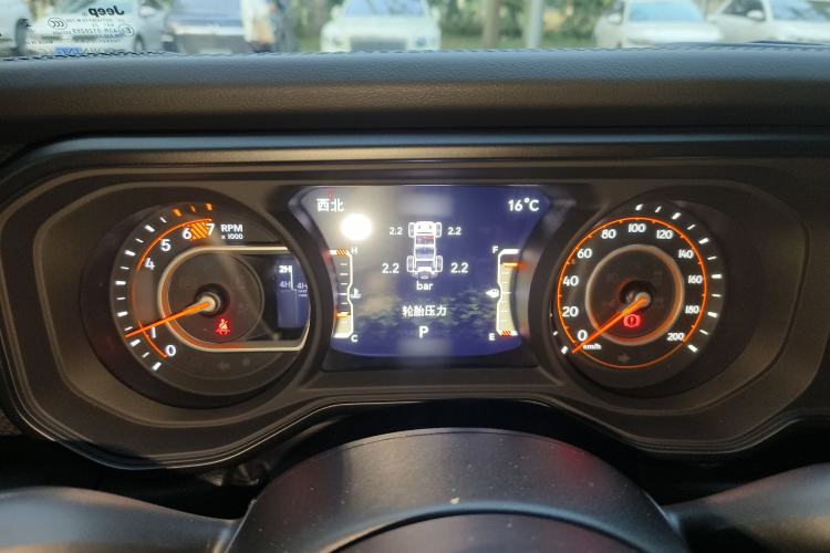 Used Jeep Wrangler 2024 2.0T Robin Hood Four-Door Edition Instrument Cluster