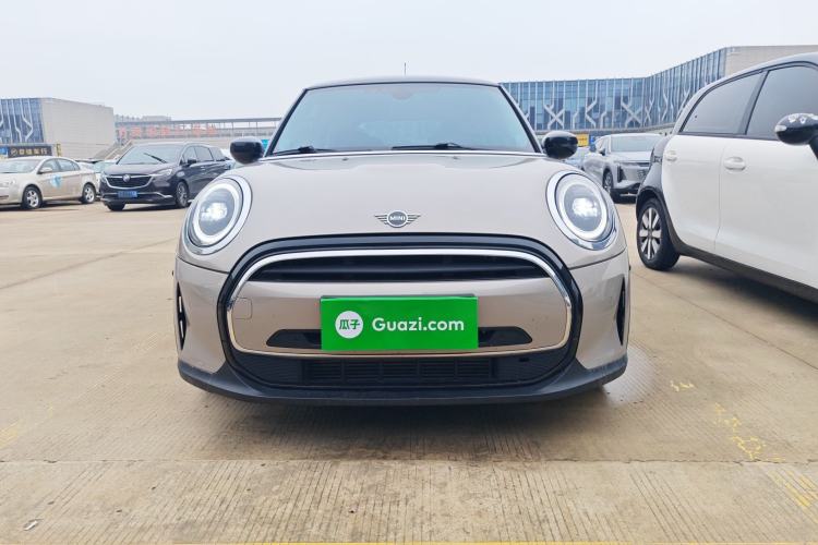 Used MINI 2023 Updated 1.5T COOPER Artist Front