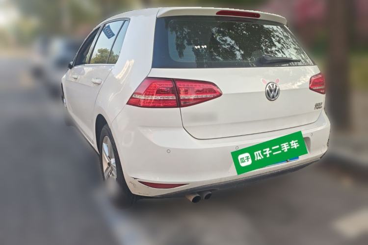 Used Volkswagen Golf 2016 230TSI Automatic Comfort Version
