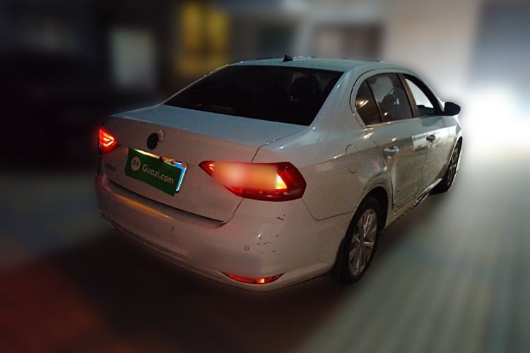 Used Volkswagen Lavida 2015 1.6L Automatic Comfort Edition Rear Right 45 Deg