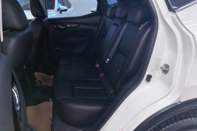 Used Nissan Qashqai 2022 2.0L CVT XV Smart Enjoyment Version Left Rear Seat