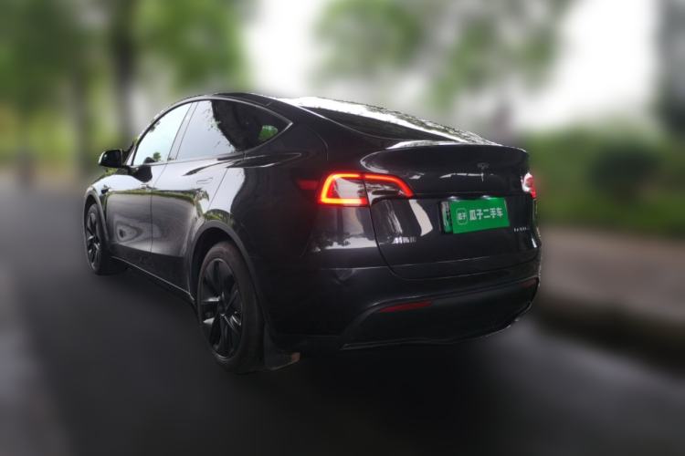 Used Tesla Model Y 2024 Rear-Wheel-Drive Version
