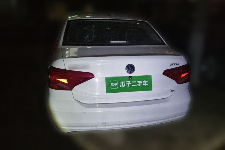 Used Volkswagen Jetta 2017 1.5L Manual Fashion Edition