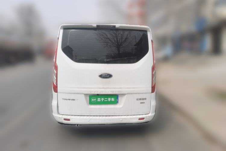 Used Ford Transit 2019 2.0T Diesel Commercial & Travel Short Wheelbase Low-Roof 9-Seater China VI