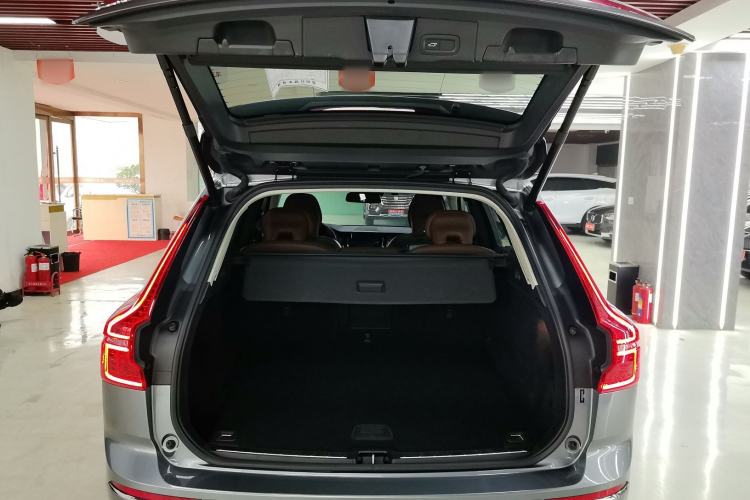 Used Volvo XC60 2020 T5 4x4 Zhiyi Luxury Edition