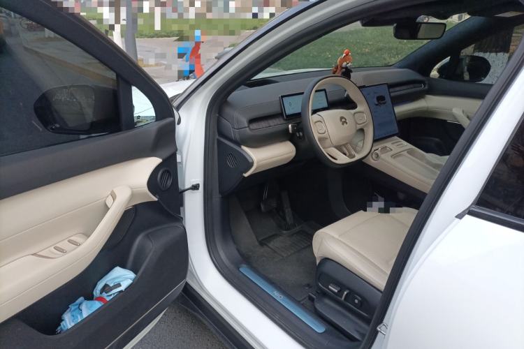 Used Nio ES6 2023 75 kWh Driver Seat