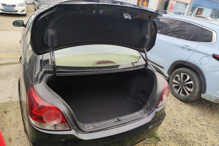 Used Volkswagen Lavida 2013 Classic 1.6L Manual Fashion Edition