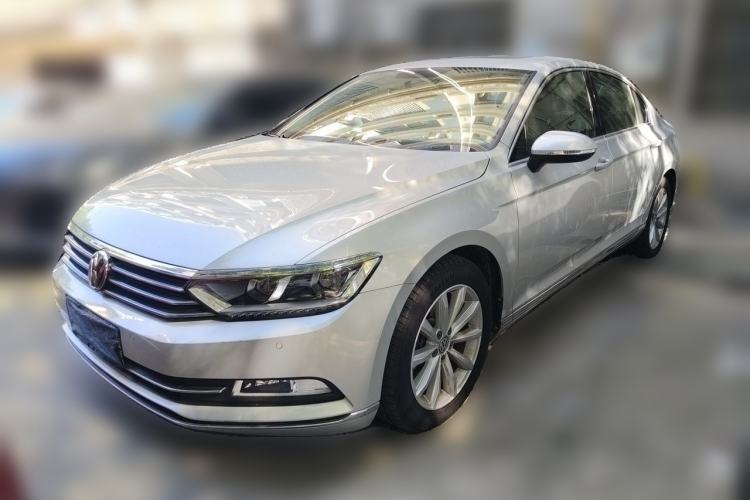 Used Volkswagen Magotan 2019 330TSI DSG Leading Edition China V Standard Guazi used car, China used car export, Used car for sale, Used cars, Cheapest cars for sale