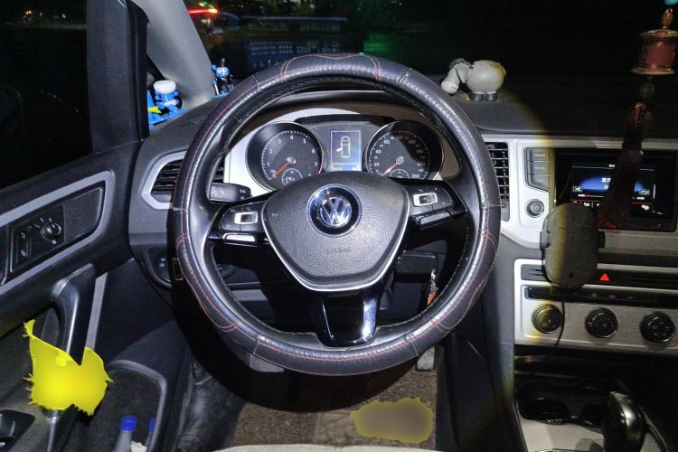 Used Volkswagen Golf Sportsvan 2016 230TSI Automatic Trend Edition