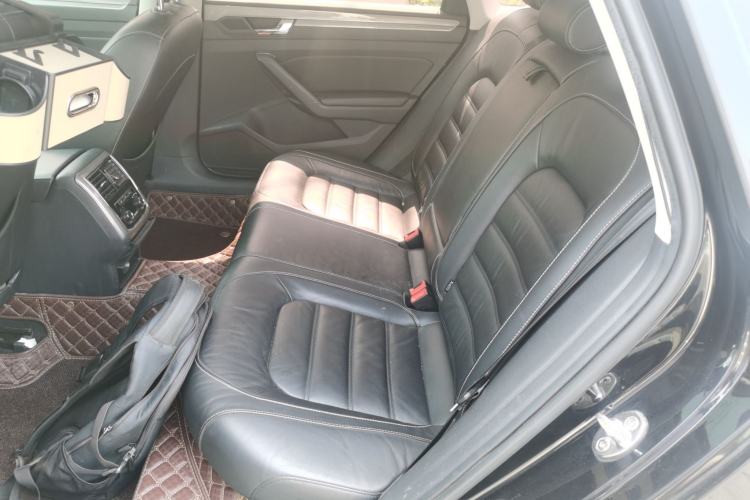 Used Volkswagen Passat 2017 330TSI DSG Luxury Edition Left Rear Seat