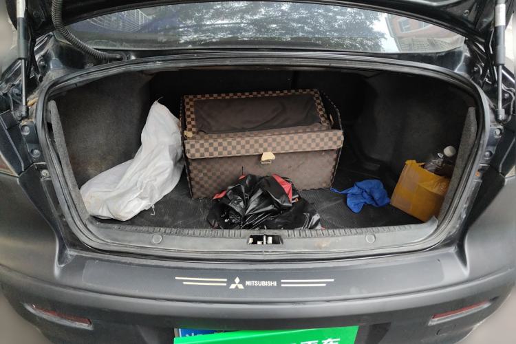 Used Mitsubishi Lancer EX 2012 Chasing Edition 1.8L CVT Luxury Model
